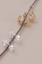 Load image into Gallery viewer, Checkered Heart Earrings
