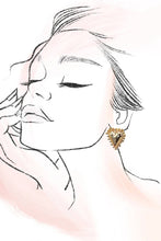 Load image into Gallery viewer, SPIKE EDGE GOLD HEART STUD EARRINGS | 80E6735

