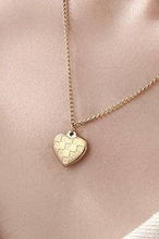 Load image into Gallery viewer, Checkered Heart Neckace
