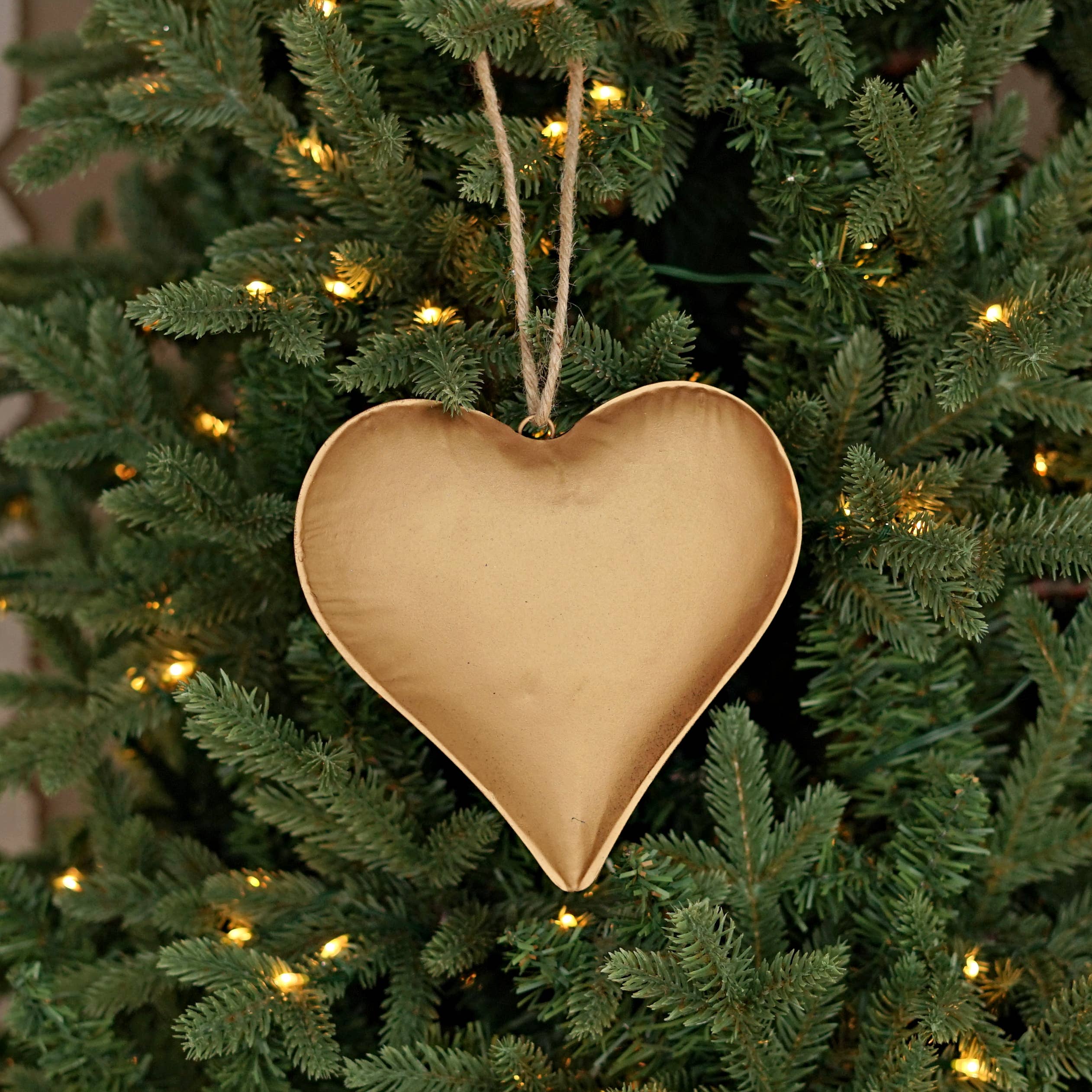Antique Gold Metal 3D Heart Ornament