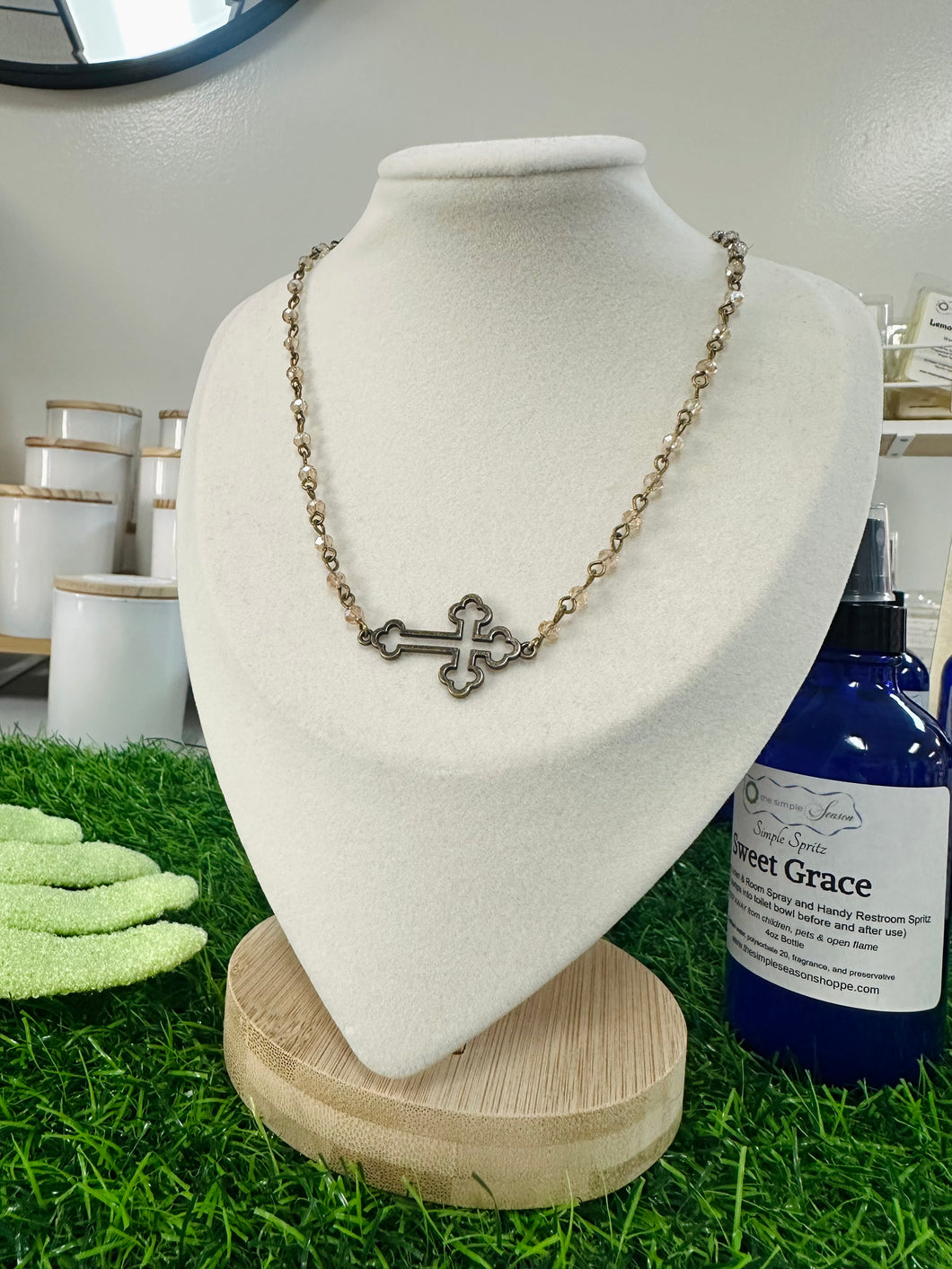 The Tia Necklace