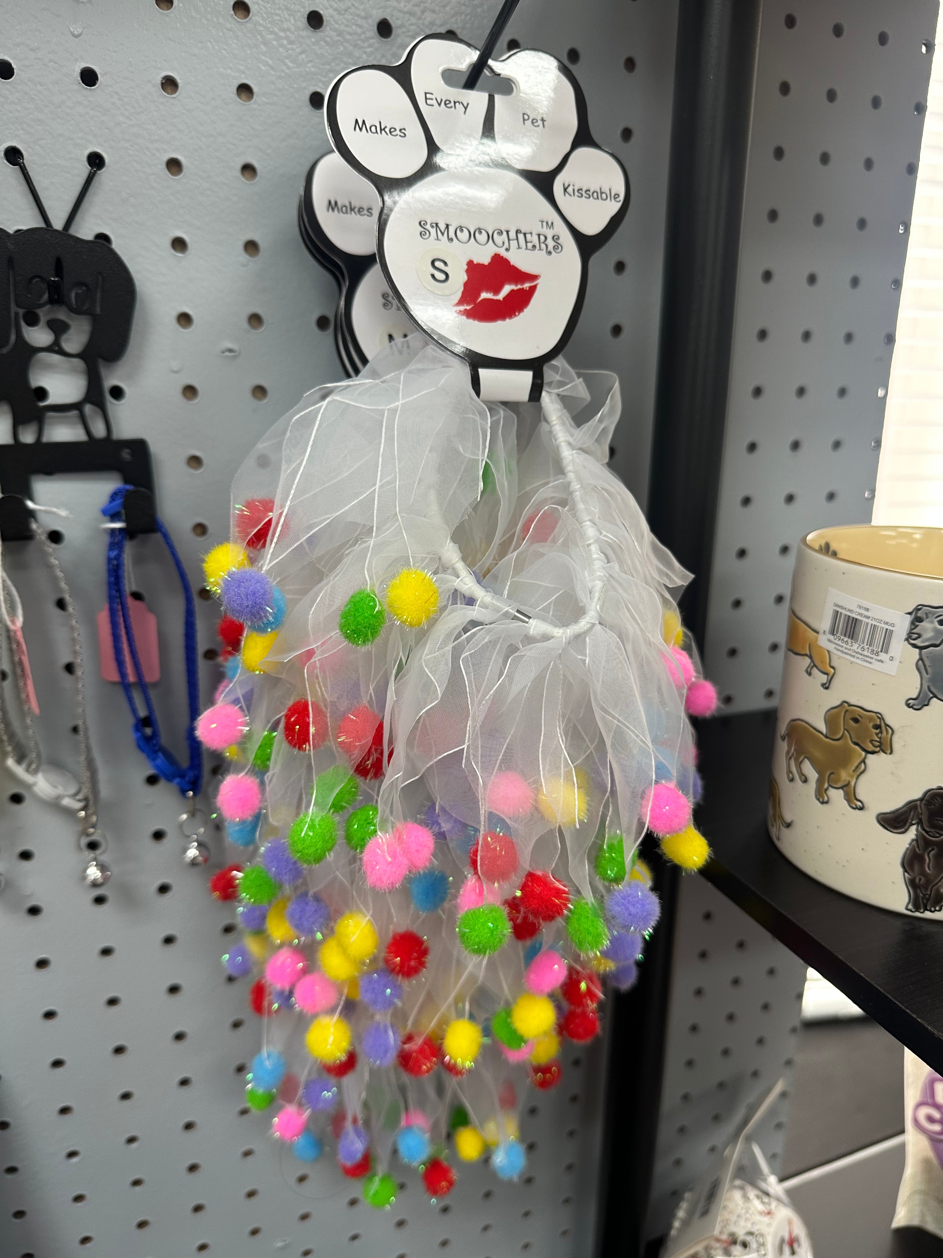 Birthday Fuzzy Wuzzy Smoochers