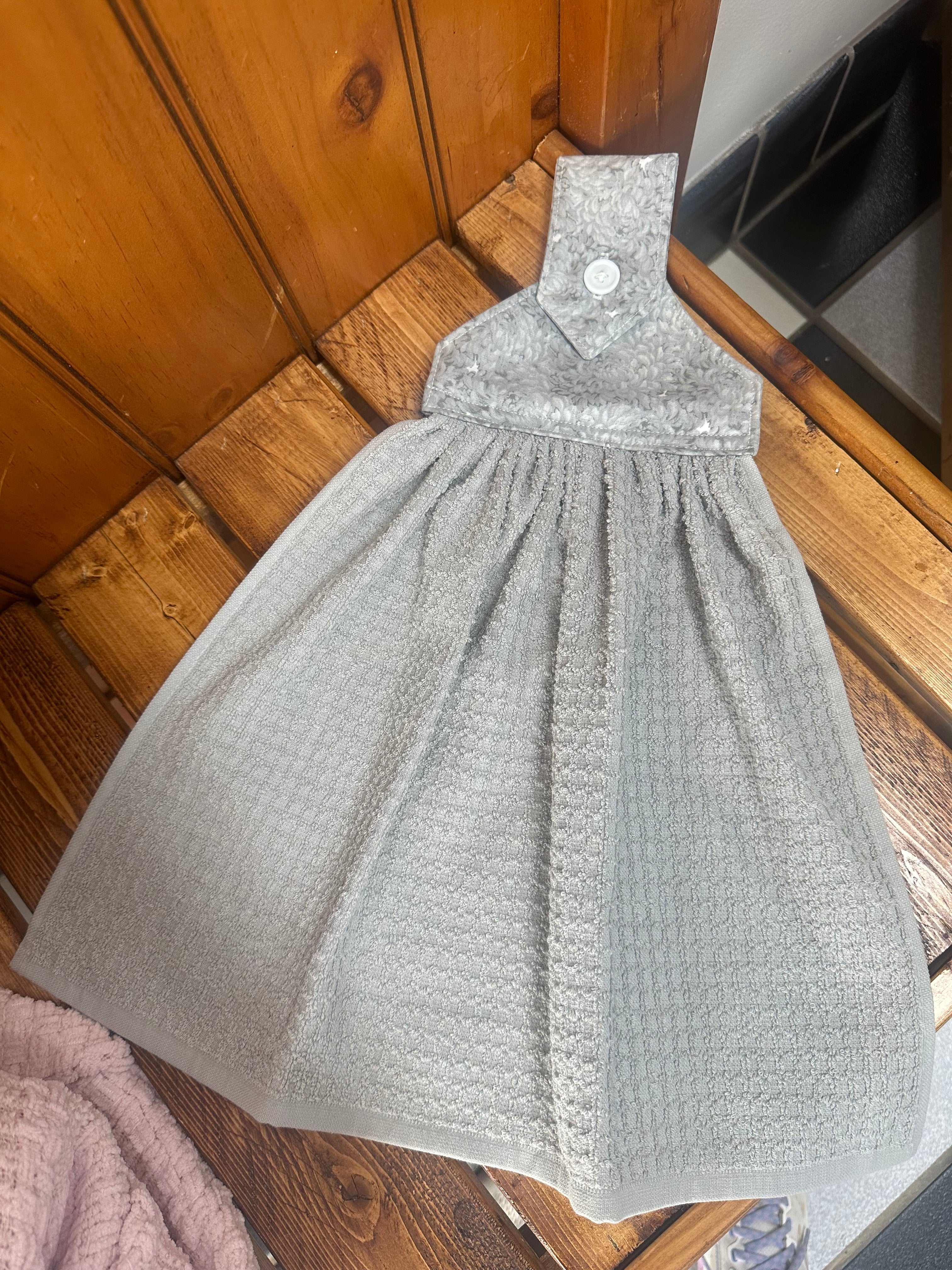 Button Top Hanging Kitchen Towel