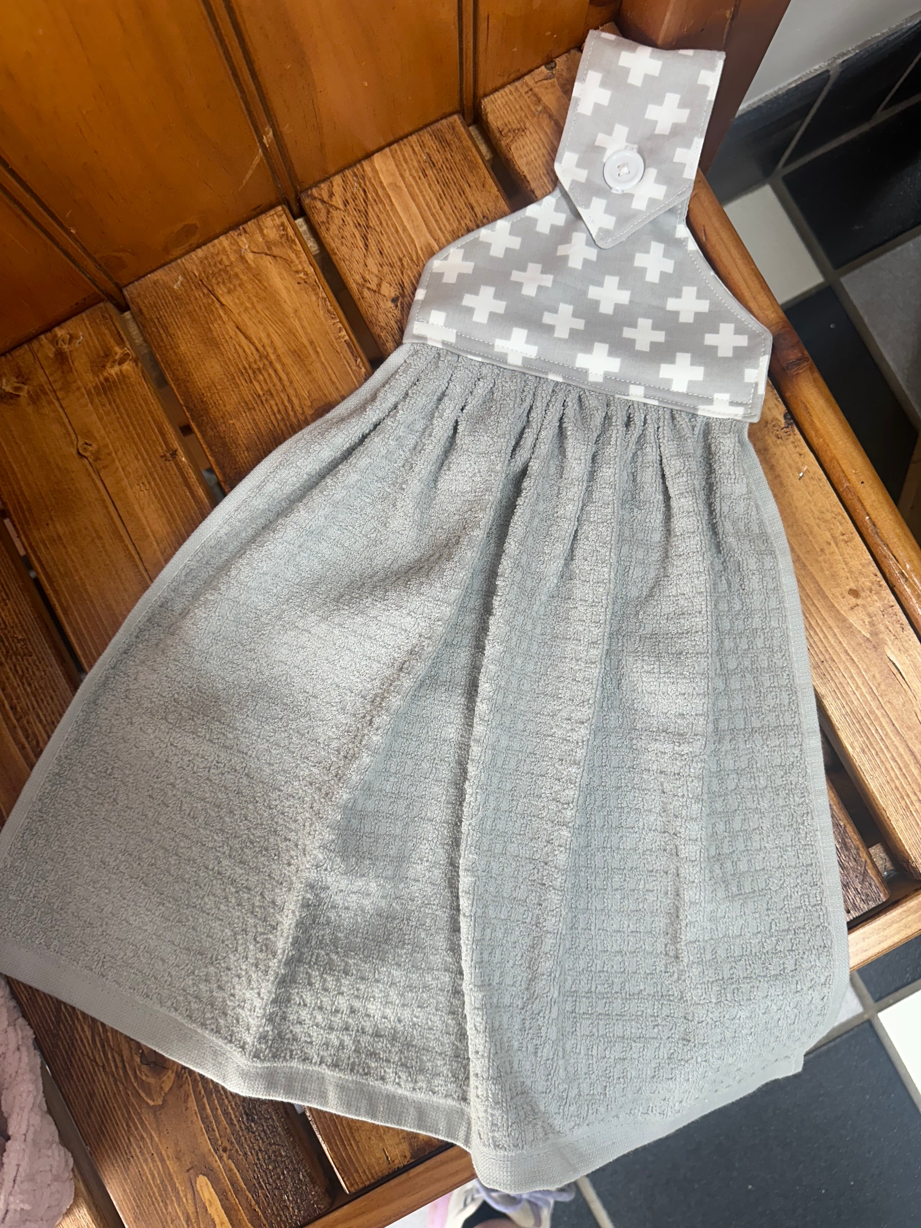 Button Top Hanging Kitchen Towel