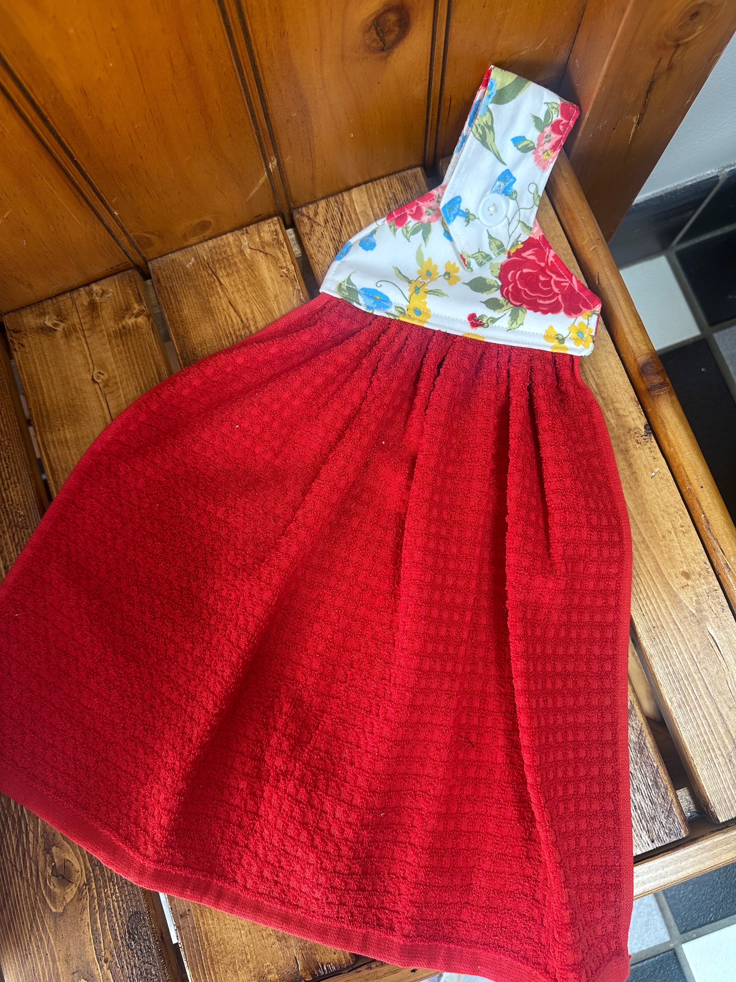 Button Top Hanging Kitchen Towel