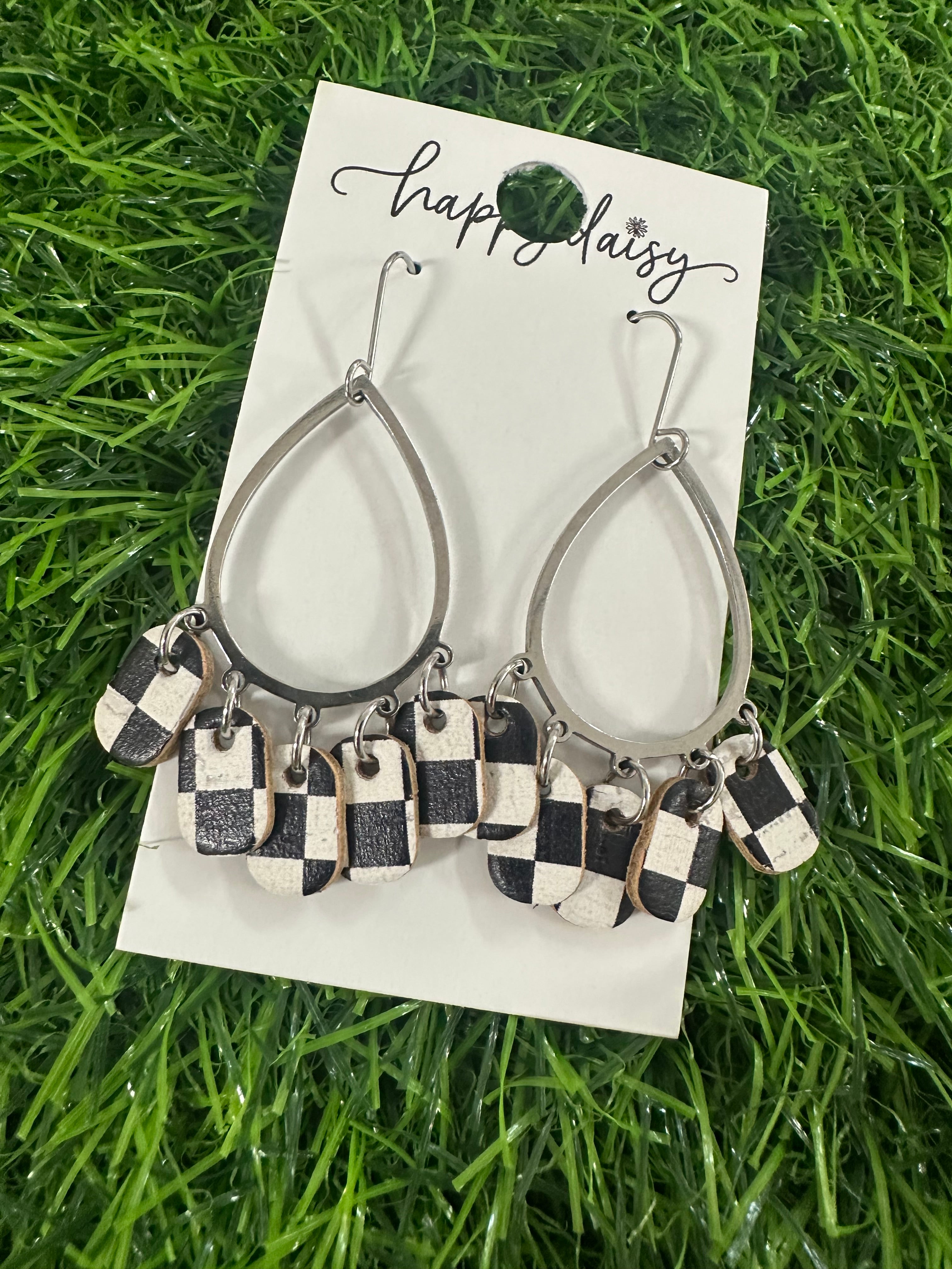 Happy Daisy Earrings