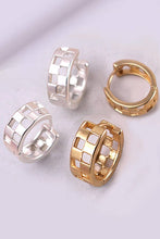 Load image into Gallery viewer, Checkered Heart Earrings
