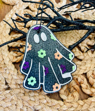 Load image into Gallery viewer, Floral Ghost Car Freshie 
